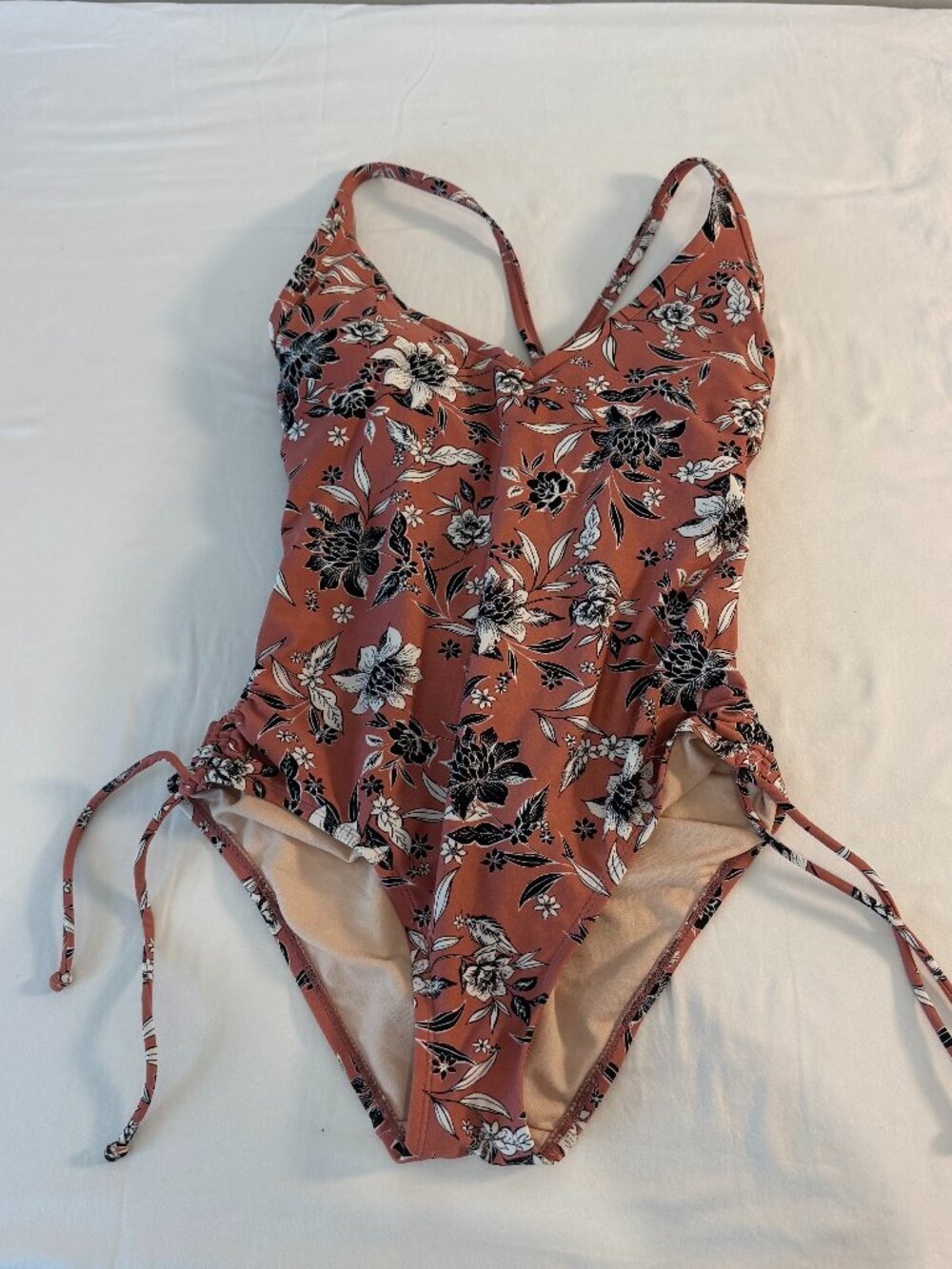 Kona Sol Women's One Piece Swimsuit Medium Floral Ruched Side Adjustable Pink M